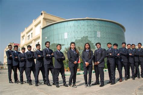 Gulzar Group Of Institutes Ggi Ludhiana Admission Fees Courses