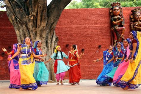 Bihar Culture - Exploring the Rich Tradition, Art, Music, Food and Festivals Caleidoscope ...