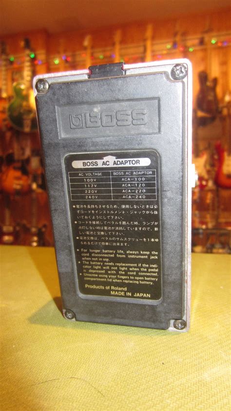 1982 Boss DM-2 Analog Delay Black Label > Effects | Rivington Guitars