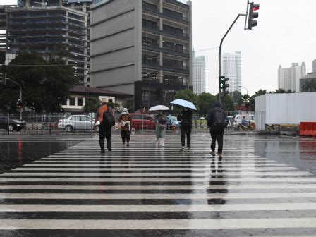 Jakarta Diguyur Hujan Berintensitas Ringan Hingga Sedang