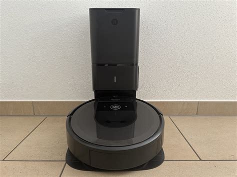 Irobot Roomba Combo I Review What Is The Market Leader S New Vacuum