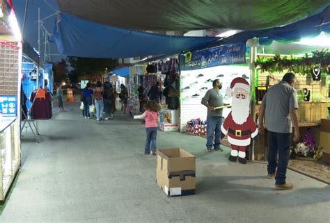 Todo Listo Para El Tradicional Tianguis Navide O De La Paz