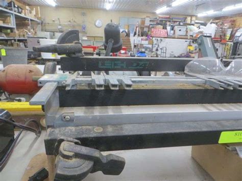 Leigh D4 28 Dovetail Jig Lambrecht Auction Inc