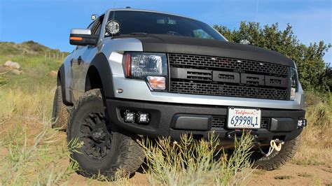 Everything To Know About Fords Raptor 62l V8 Engine