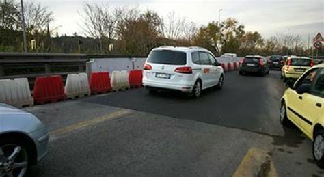 Roma Rivolta Social Contro La Chiusura Del Viadotto Della Magliana