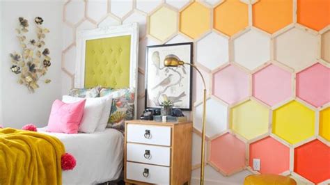 Fill Those Blank Walls with 20 Bedroom Wall Decorations | Home Design Lover