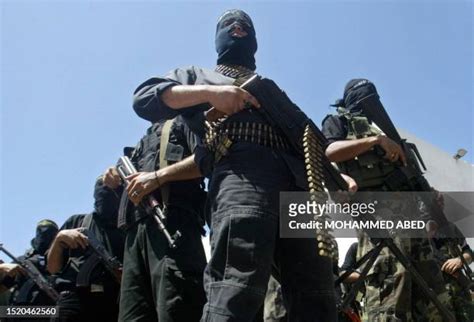 2,974 Fatah Al Aqsa Martyrs Brigades Photos & High Res Pictures - Getty ...