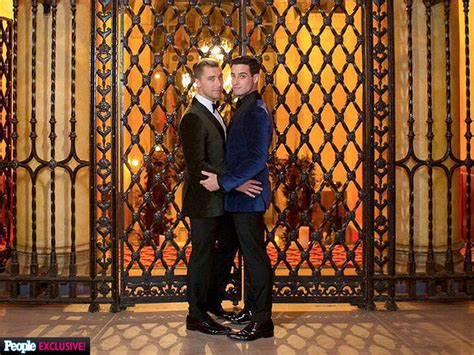 Sneak Peek At Lance Bass And Michael Turchin S Elaborate Wedding Love Inc Maglove Inc Mag