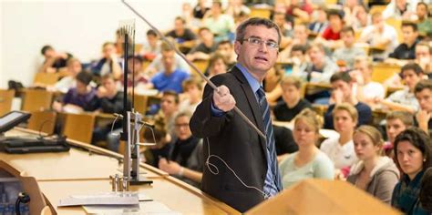 Konferenz des Lehrkörpers hat einen neuen Präsidenten Staffnet