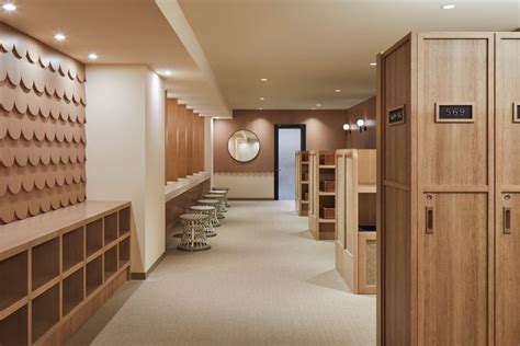 Taiheiyo Club Yachiyo Ladies Locker And Bath Room Locker Designs