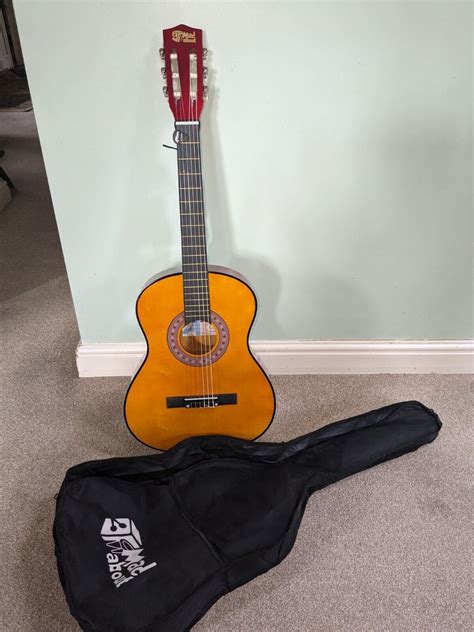 Left Handed 34 Acoustic Guitar With Carry Case Ebay