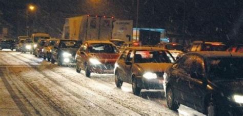 Laval Alerte Neige Et Verglas Incertitudes Sur Les Transports Scolaires