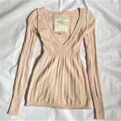 Abercrombie Fitch Women S Pink Cardigan Depop