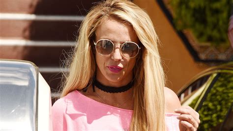 Britney Spears Ditches Her Own Wedding Ring After Husband Sam Asghari