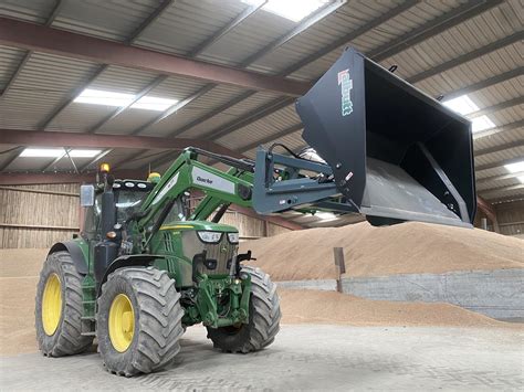 High Tip Buckets Grain Handling Albutt Attachments