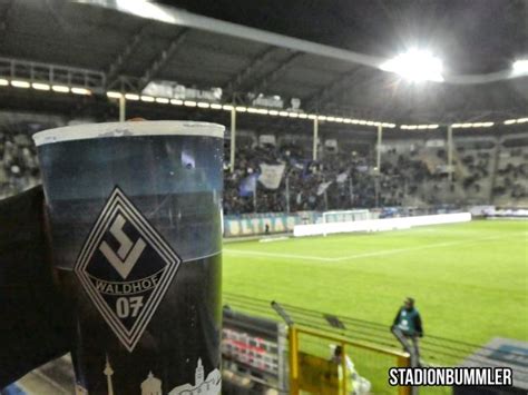 Fotos Galerie Heimfans Sv Waldhof Mannheim Sc Verl