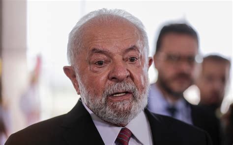 Lula Diz Que N O For Ar Aplicativos A Assinar Carteira