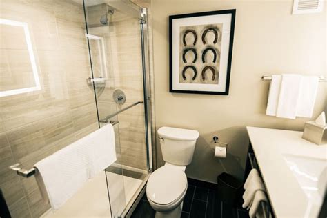 DoubleTree by Hilton Lubbock University Area Lubbock | Bookonline.com