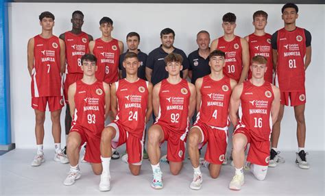 The junior A of Bàsquet Manresa competes in the Final Four of th