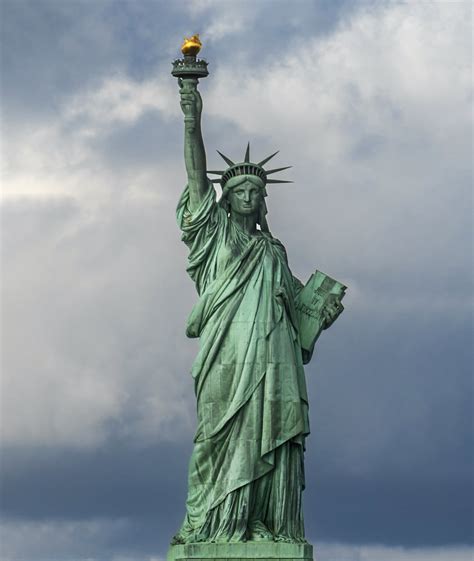 La Estatua De La Libertad La Encarnaci N Del Sue O Americano