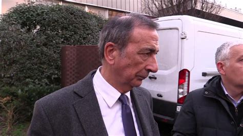 Il sindaco di Milano è contrario al referendum sui Suv. "Assurdo che il 5% dei cittadini decida ...