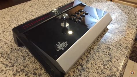 Qanba Dragon Arcade Stick Review 2023 - Jeux Arcades