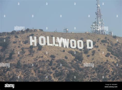 Hollywood Hills Sign Stock Photo - Alamy