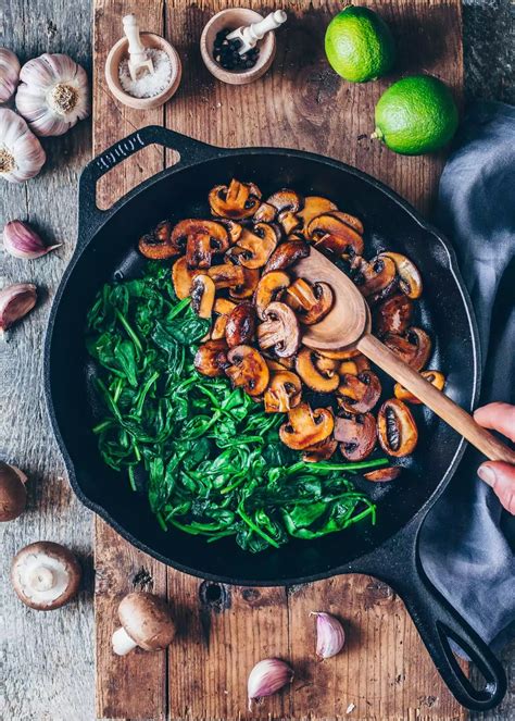 Vegan Mushroom Pasta With Spinach Bianca Zapatka Recipes