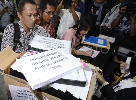 LAPORKAN DUGAAN KORUPSI APBD DKI ANTARA Foto