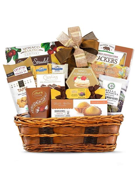 Wine Country Gift Baskets Gourmet Choice Gift Basket, 14 Pieces - Macy's