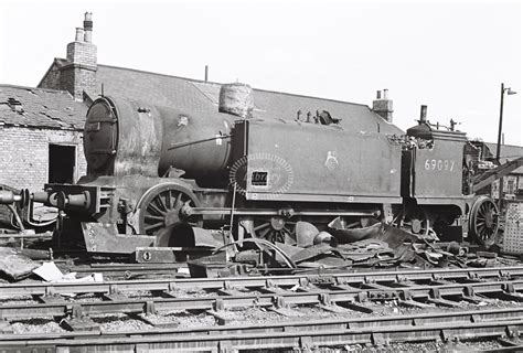 The Transport Library BR British Railways Steam Locomotive 69097