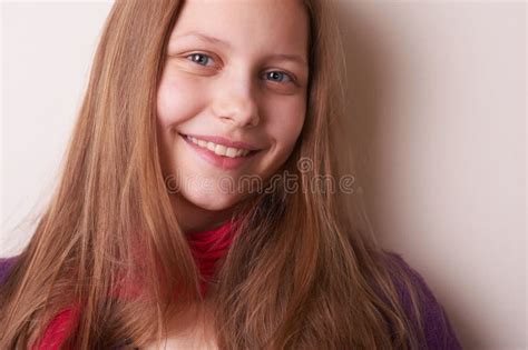 Belle Fille De L Adolescence Mignonne Photo Stock Image Du Belle