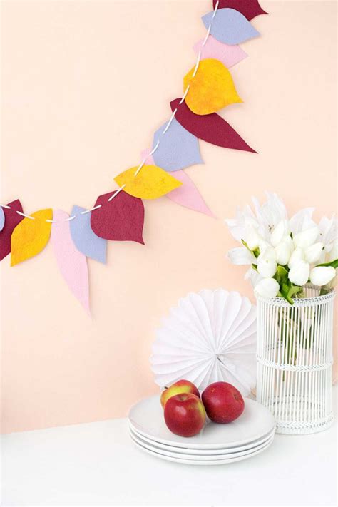 DIY autumn leaf garland for Curbly – Make and Tell