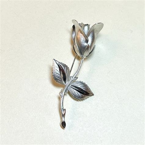 Vintage Single Rose Brooch Silvertone Metal Silver Rose Brooch