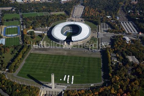 Berlin Aus Der Vogelperspektive Sportst Tten Gel Nde Der Arena Des