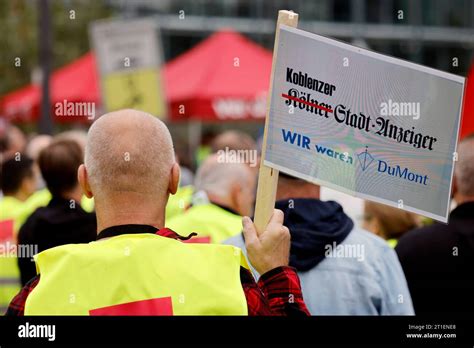 Neven Dumont Fotos Und Bildmaterial In Hoher Aufl Sung Alamy