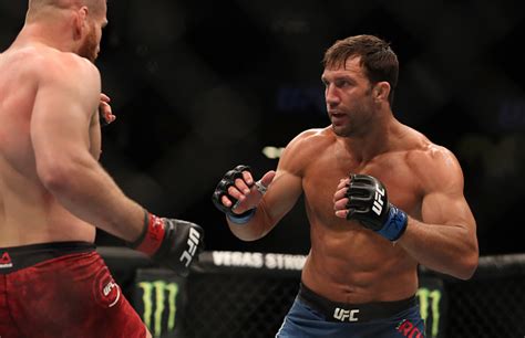 Luke Rockhold Decides Against Retirement - MMA Sucka