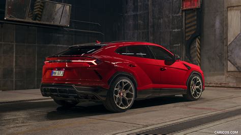 Lamborghini Urus Performante Rear Three Quarter Caricos Hot Sex Hot