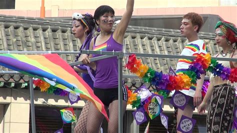 국제적인 행사가 된 2019 서울퀴어퍼레이드 서울광장출발 Queer Parade Seoul Korea 20190601