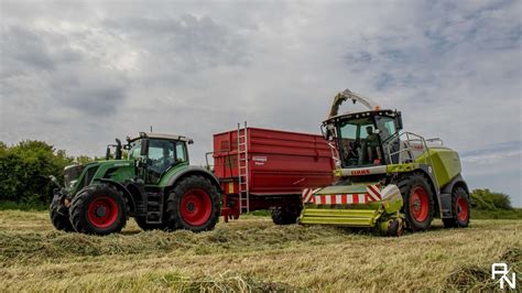 Grash Ckseln Mit Dem Lu Heckinger Claas Jaguar Fendt Vario