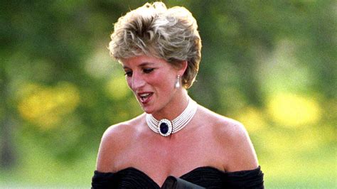 La Nueva Versión Del Icónico Vestido Venganza De Lady Di