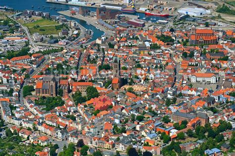 Wismar Aus Der Vogelperspektive Altstadtbereich Und Innenstadtzentrum