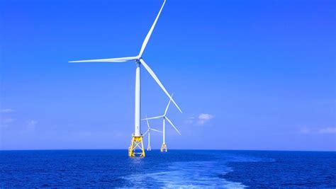 How do floating wind turbines work? - Big Think