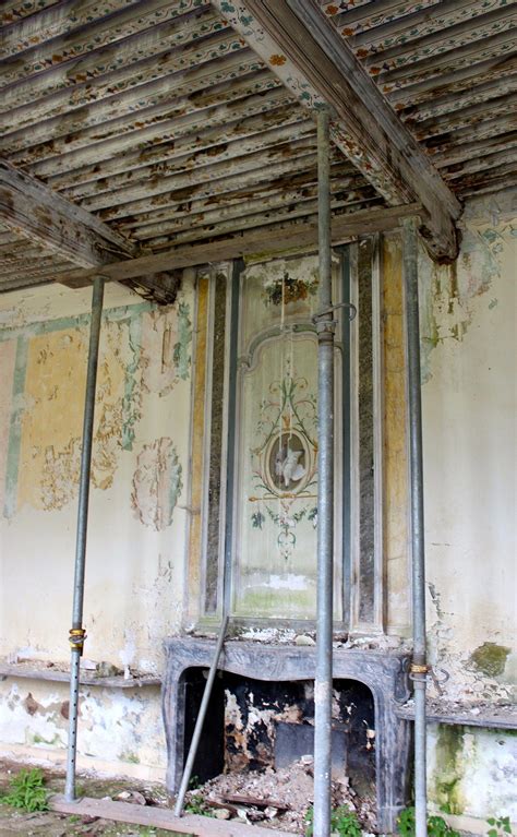 A La Vergne City Hall renovation revealed a hidden 19th-century wall 9