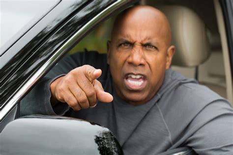 How To Handle Road Rage And Aggressive Drivers Trucker Approved