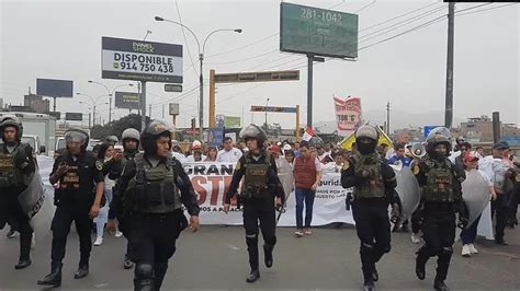 Alcalde Y Vecinos De Pachac Mac Marchan Al Congreso Exigiendo Que El