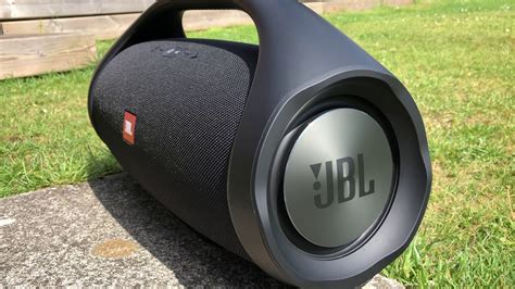 Jbl Boombox Ultimate Bass Test Lfm Youtube