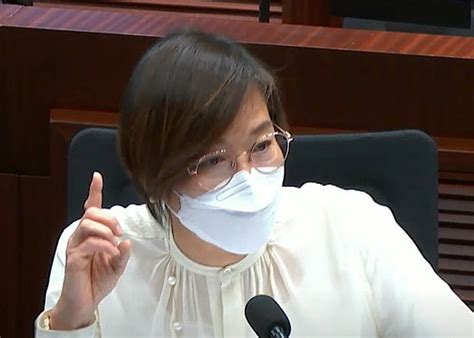 政whats噏：會議發言被指中英夾雜 梁美芬憤而離席｜即時新聞｜港澳｜oncc東網