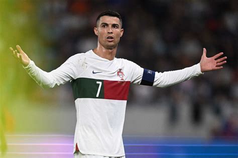 Castigado Cristiano Ronaldo Deixa Trabalhos Da Sele O E Regressa Ao Al