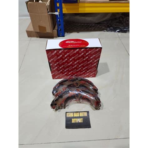 Jual Kampas Rem Belakang Set 2 Roda Toyota Starlet Kapsul Soluna